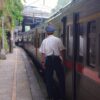 新幹線の車掌さんはどこにいる？用があって聞きたい時どうする？